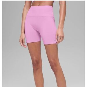 ALO 5" Seamless Ribbed Favorite Short
